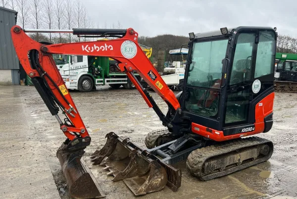 Kubota KX030-4